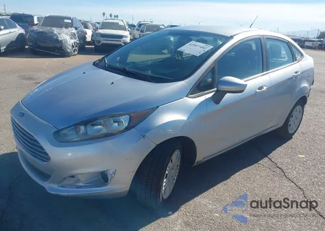2016 Ford Fiesta S z USA, uszkodzony, nr VIN 3FADP4AJ2GM108144